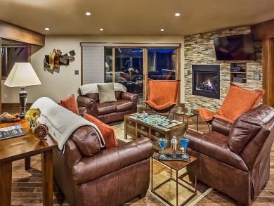Steamboat Spring Vacation Home Sleeps Ten Guests.